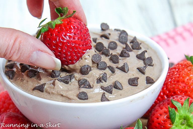 Dark Chocolate Greek Yogurt Dip - Healthy Fruit Dip!