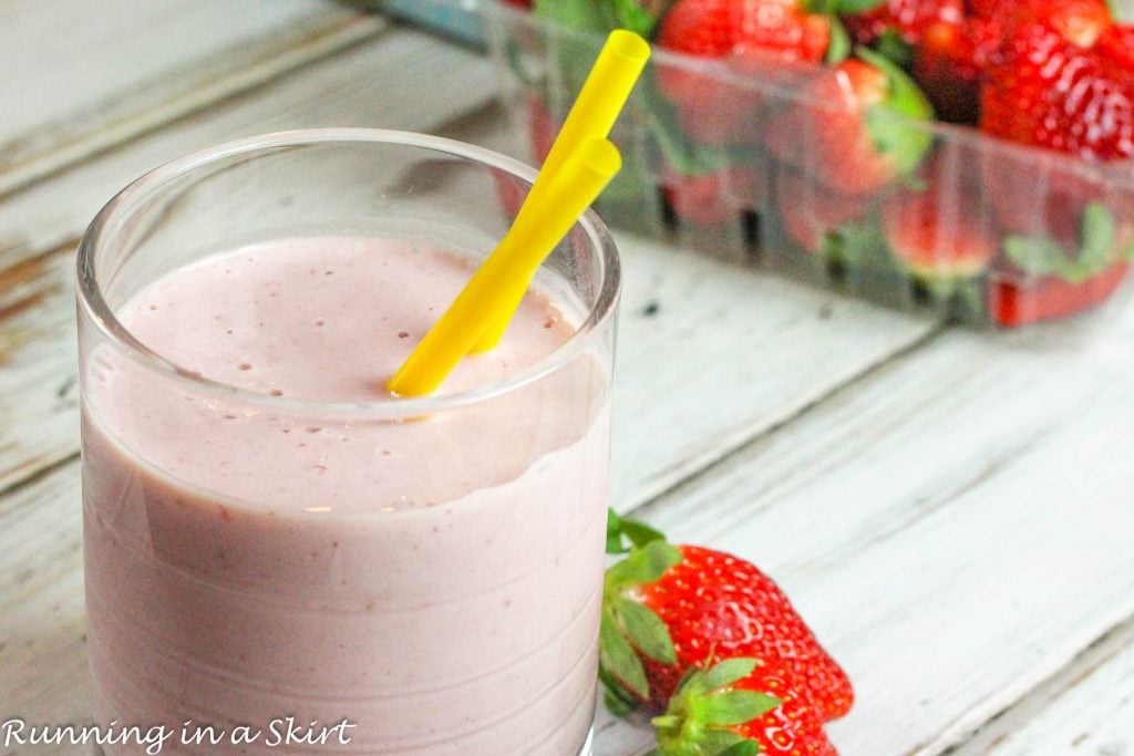 Hummingbird Drink Smoothie in a glass cup.