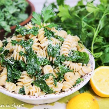 Kale Pasta Recipe with Lemon, Garlic & Parmesan