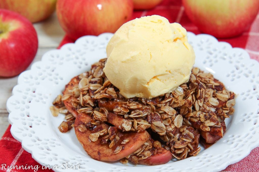 Healthy Apple Crisp with oats on a white plate.