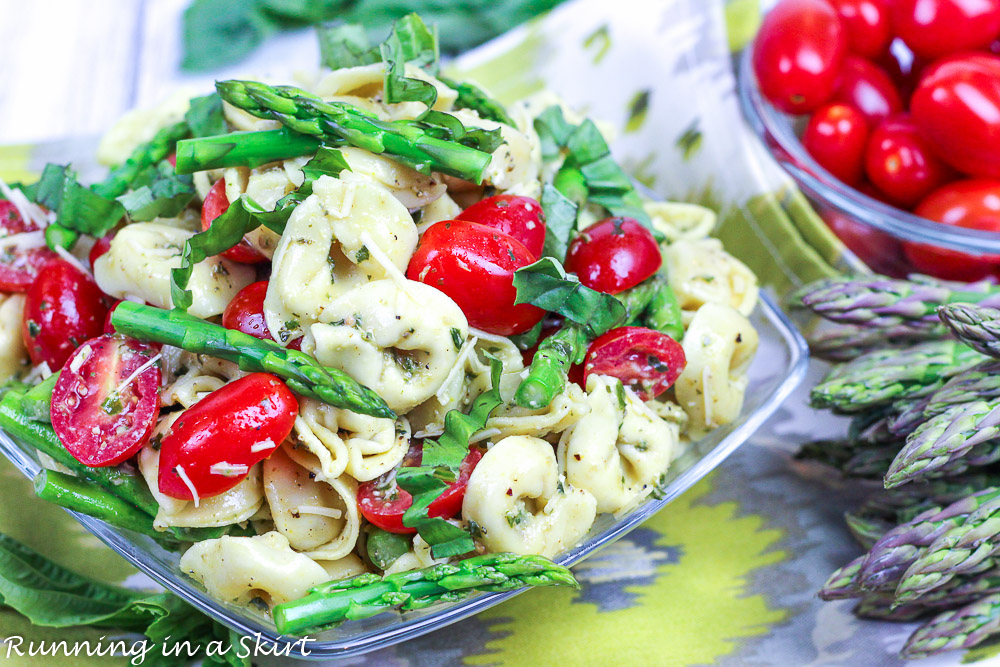 Easy Pesto Tortellini Salad with Asparagus- only 5 Ingredients!