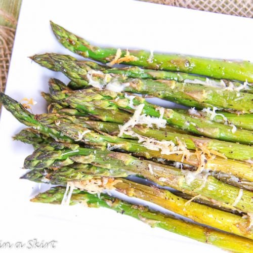 Garlic Parmesan Oven Roasted Asparagus recipe « Running in a Skirt