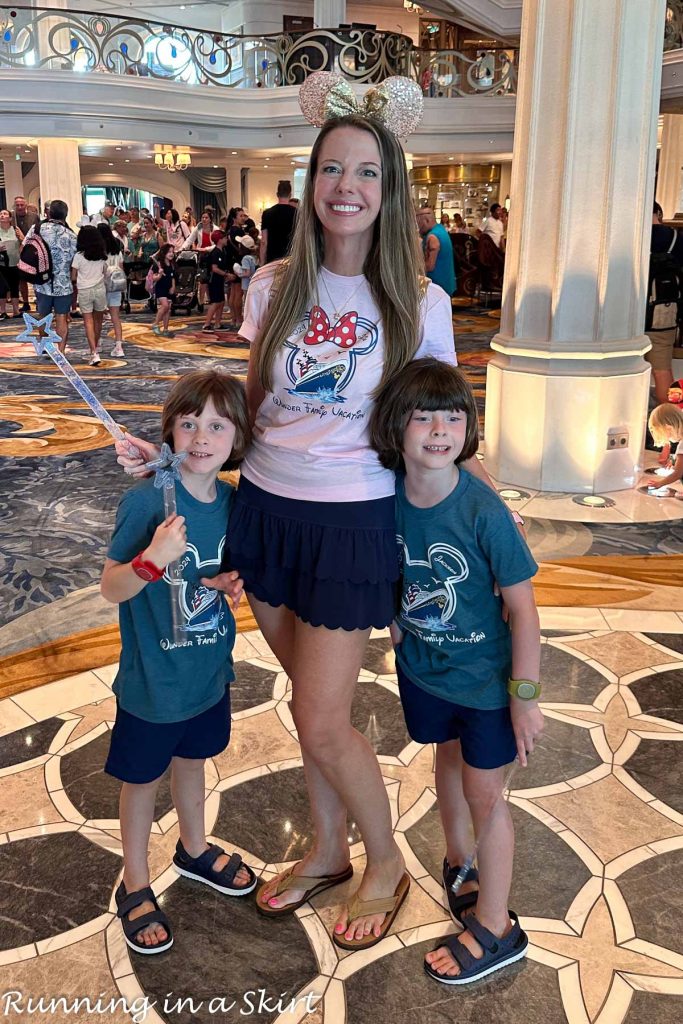 Disney Cruise Reviews & Tips - Family on the ship