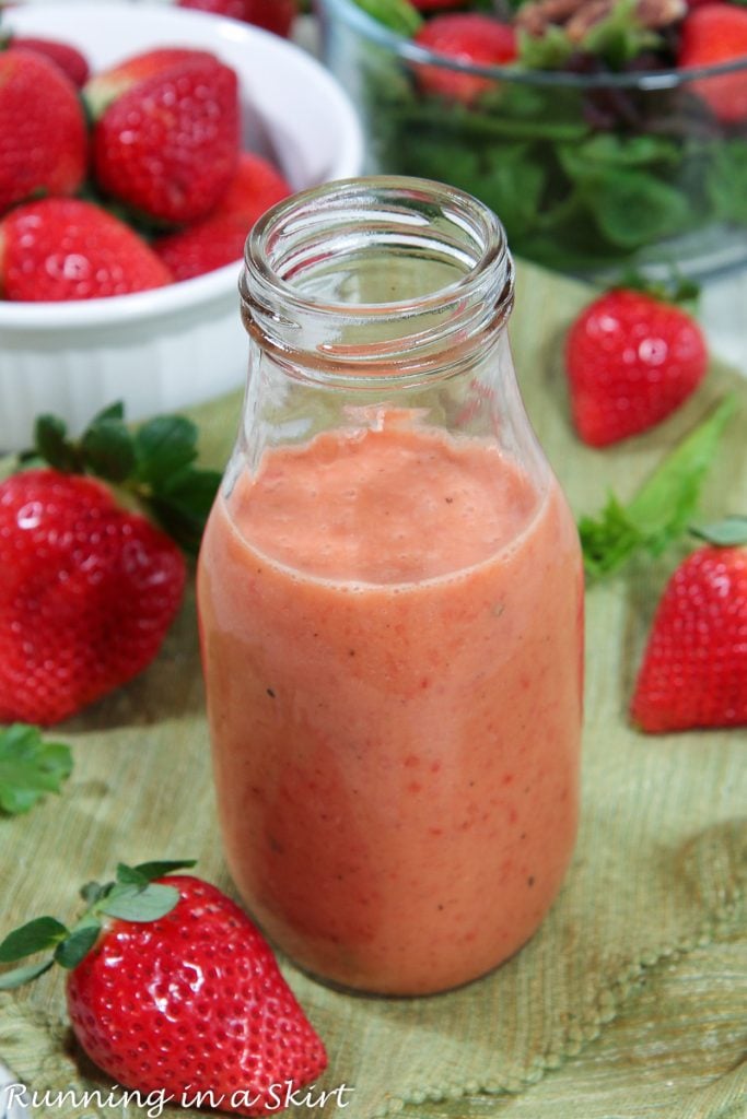 Strawberry Vinaigrette Dressing in a jar.